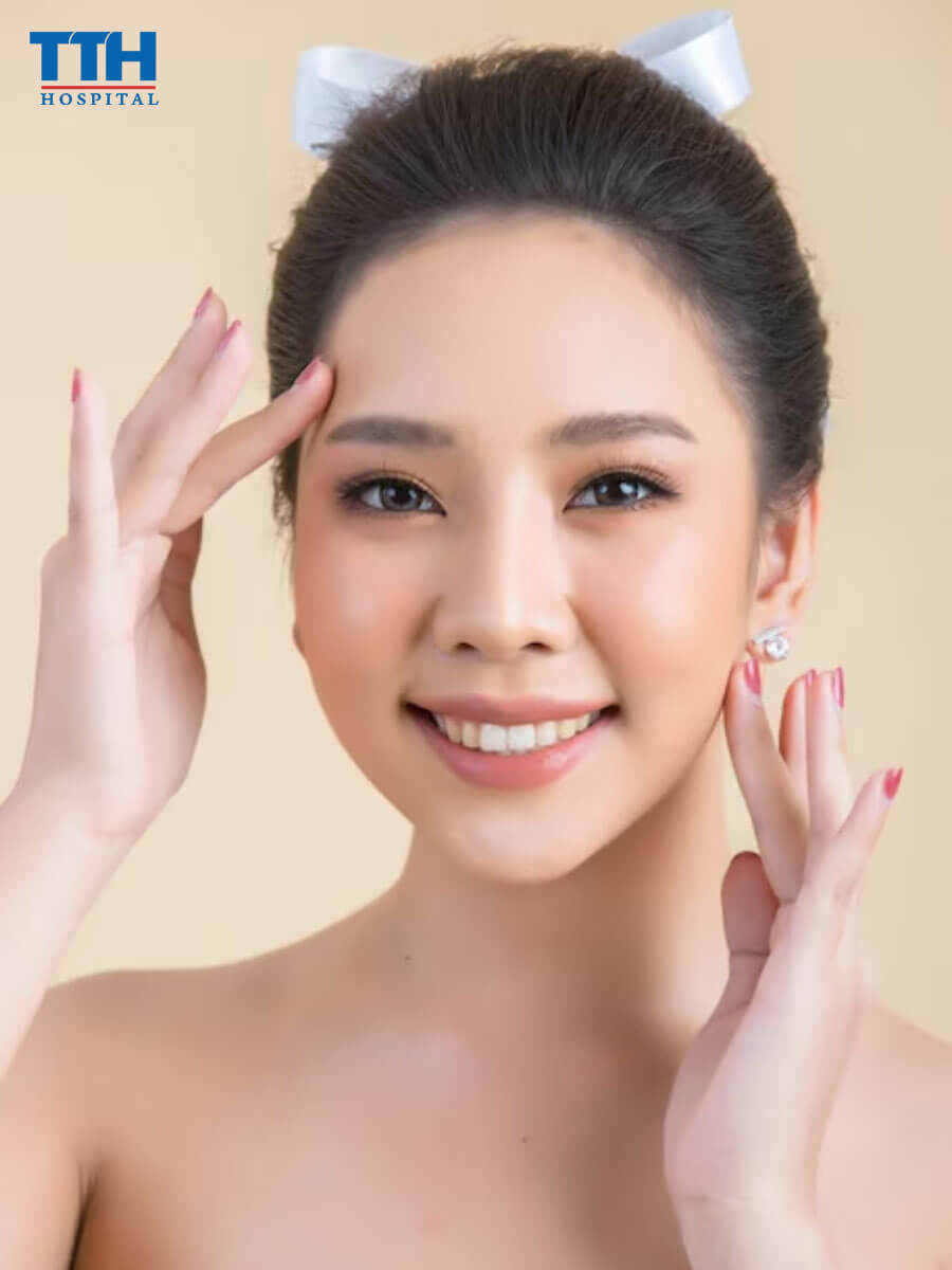 Chăm sóc da sau khi cấy chỉ tại Vinh