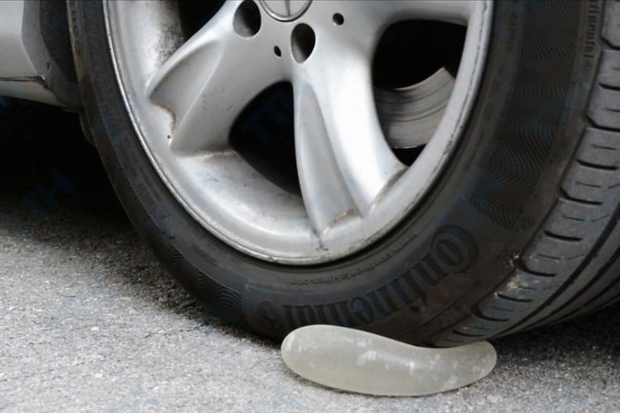 Chênh lệch áp suất và khả năng vỡ túi nâng ngực