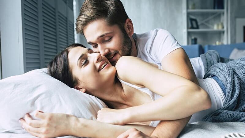 Sau Nâng Ngực Bao Lâu Mới Được Quan Hệ?